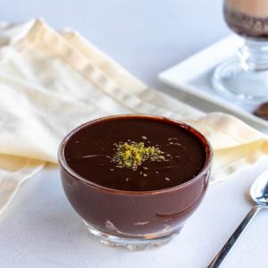 chocolate-pudding-supangle-dessert-white-background-with-hot-chocolate-side-close-up_659681-2894